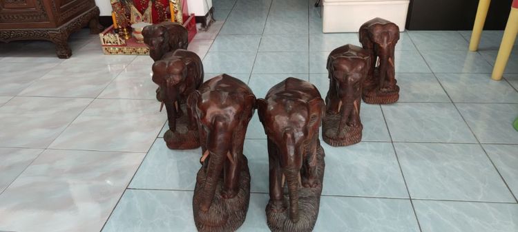 ช้างไม้สัก