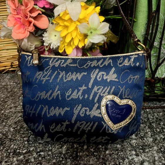 กระเป๋าสะพาย Coach แท้ รูปที่ 13