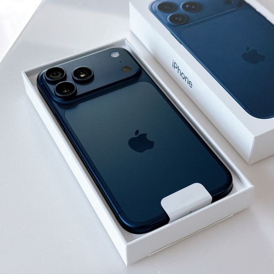 ไอโฟน มือ1 ราคามือ2 iPhone 17 Pro Max ความจุ 256 GB น้ำเงิน Deep Blue ราคาถูก รูปที่ 2