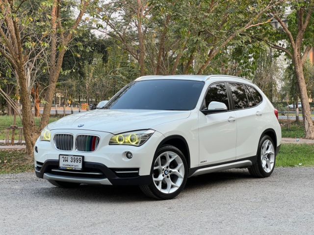BMW X1 2014 2.0 sDrive18d xLine Utility-car เบนซิน ไม่ติดแก๊ส เกียร์อัตโนมัติ ขาว รูปที่ 2