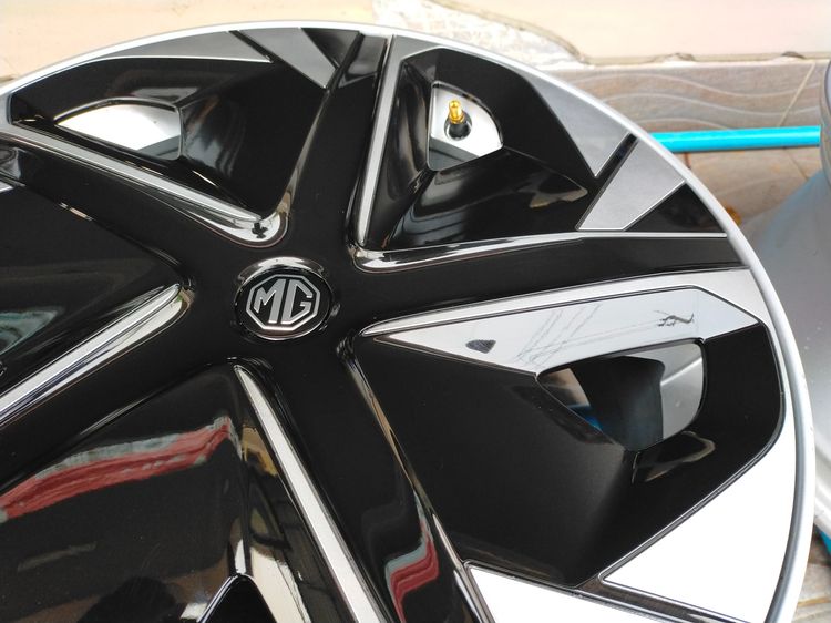 แม็กmg ขอบ17ป้ายแดง สีเดิม ใส่ mg5 mg ep mg hs ,mg zs ev รูปที่ 6