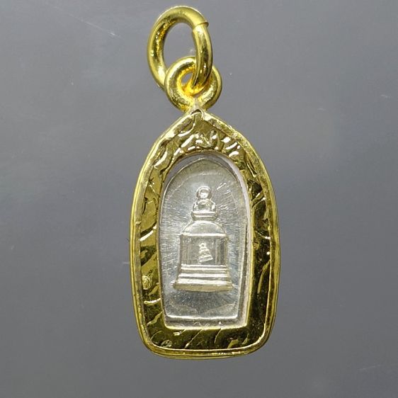 พระนาคปรกใบมะขาม เนื้อเงิน รุ่นเสาร์ ๕ ปี วัดระฆังโฆสิตาราม พ.ศ.2539 พร้อมเลี่ยมกรอบทองไมครอน รูปที่ 2