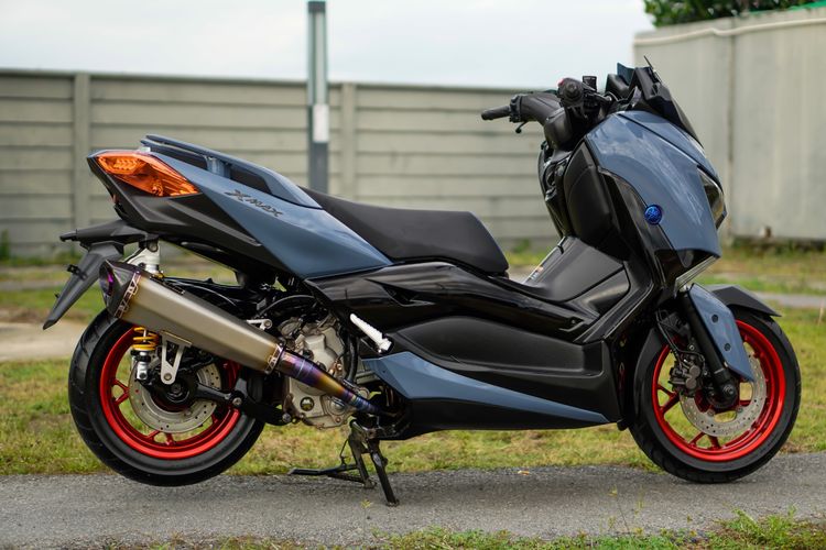 YAMAHA XMAX 300 ABS ปี 2021 มือเดียว เครื่องเดิม จัดทรงหล่อ พร้อมใช้ รูปที่ 8