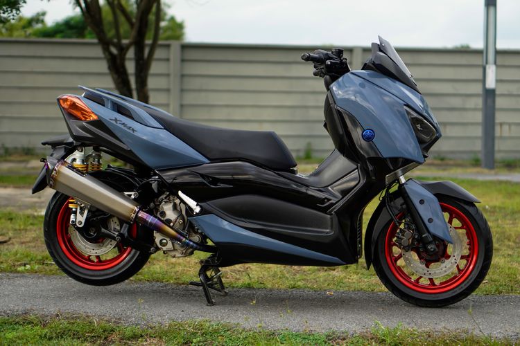 YAMAHA XMAX 300 ABS ปี 2021 มือเดียว เครื่องเดิม จัดทรงหล่อ พร้อมใช้ รูปที่ 3