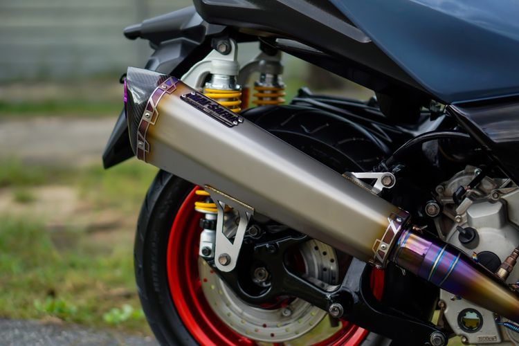 YAMAHA XMAX 300 ABS ปี 2021 มือเดียว เครื่องเดิม จัดทรงหล่อ พร้อมใช้ รูปที่ 7