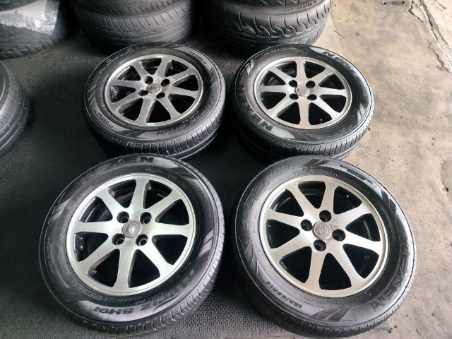 ล้อแม็กโตโยต้าขอบ14 4รูพร้อมยาง วีออส สามห่วง