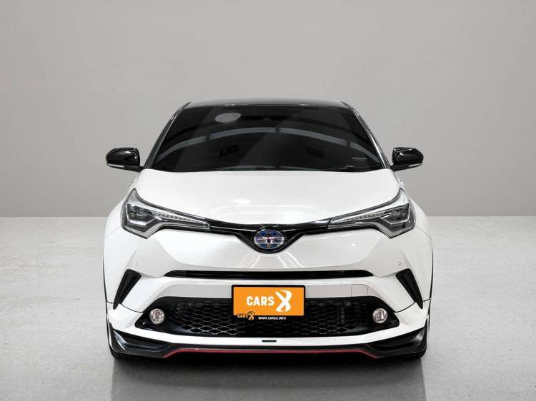 Toyota C-HR 2019 1.8 HV Hi Sedan ไฮบริด ไม่ติดแก๊ส เกียร์อัตโนมัติ ขาว รูปที่ 3