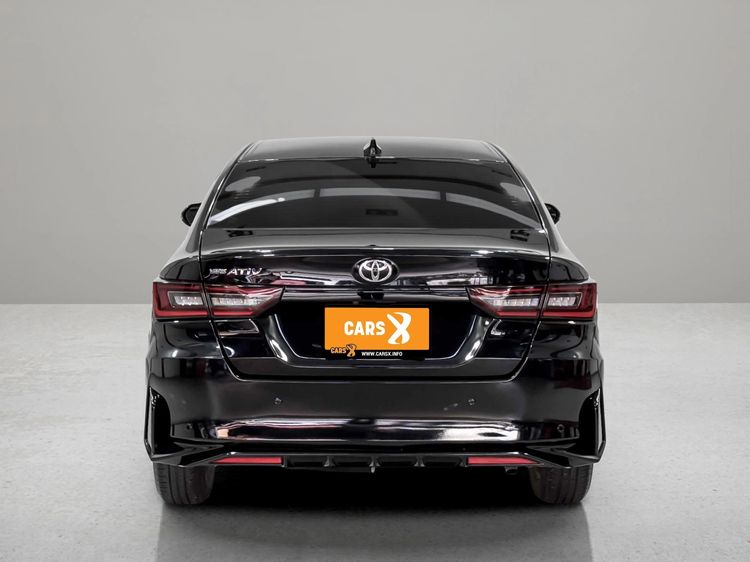 Toyota Yaris ATIV 2023 1.2 Premium Sedan เบนซิน ไม่ติดแก๊ส เกียร์อัตโนมัติ ดำ รูปที่ 4