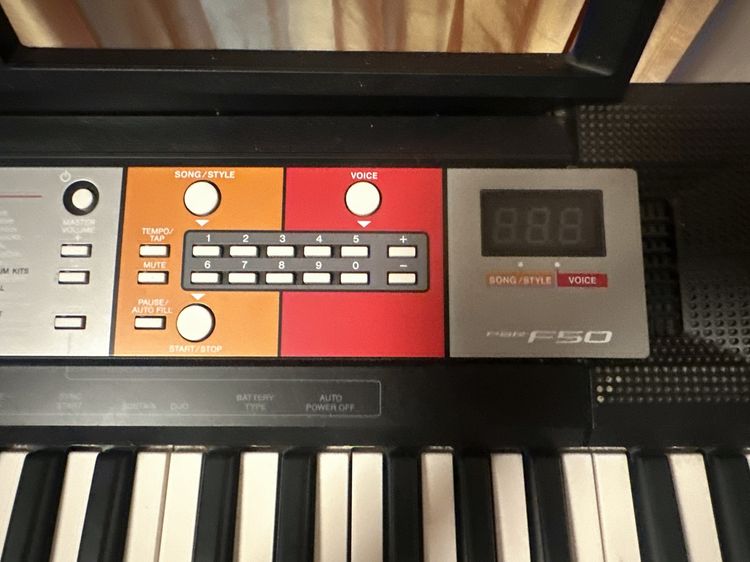 ขาย Key board Yamaha ขาย Keyboard Yamaha PSR F50 พร้อมขาตั้ง ปลั๊ก ครบชุด สภาพดี รูปที่ 3