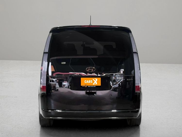 Hyundai Staria 2023 PREMIUM 2.2 Van ดีเซล ไม่ติดแก๊ส เกียร์อัตโนมัติ ดำ รูปที่ 4