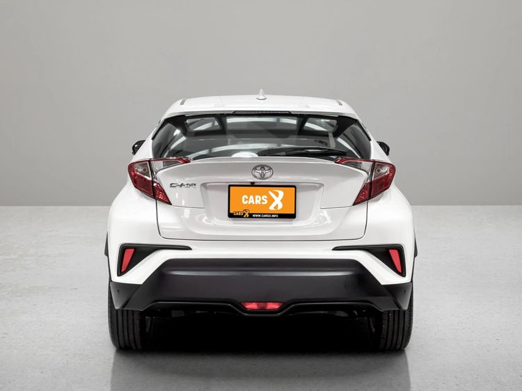 Toyota C-HR 2018 1.8 Mid Sedan เบนซิน ไม่ติดแก๊ส เกียร์อัตโนมัติ ขาว รูปที่ 4