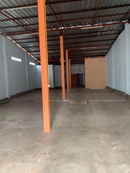 อื่นๆ มีบางส่วน 2015 อาคารพาณิชย์ ทำเลดี  รูปที่ 2