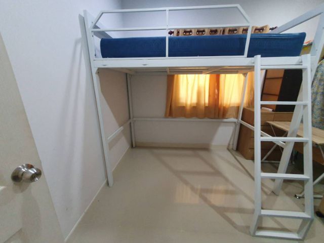 เตียงนอน 2 ชั้น