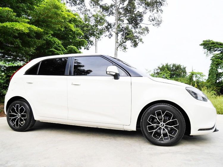 MG MG3 2016 1.5 D Sedan เบนซิน ไม่ติดแก๊ส เกียร์อัตโนมัติ ขาว รูปที่ 2