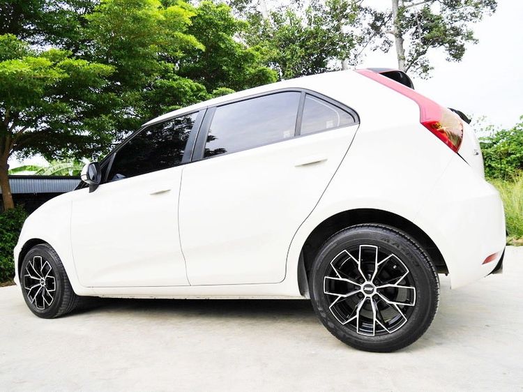 MG MG3 2016 1.5 D Sedan เบนซิน ไม่ติดแก๊ส เกียร์อัตโนมัติ ขาว รูปที่ 3
