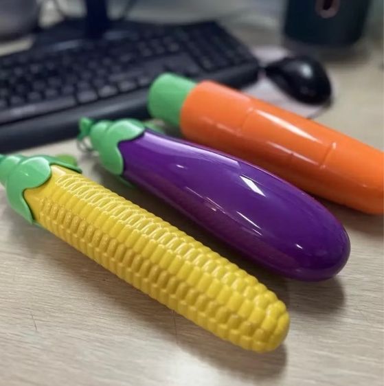 ร่มพับมะเขือ แครอท ข้าวโพด กันแดดuv กันฝน สีสดสวยพกพาสะดวก วัสดุแข็งแรง