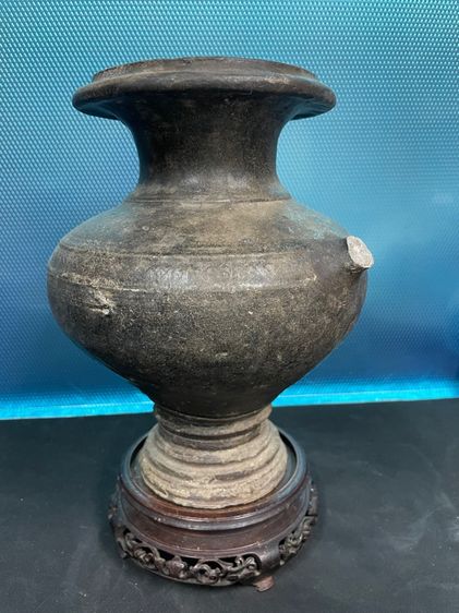 ไหกุนที พนมดงเร็ก บุรีรัมย์ บ้านกรวด พุทธศตวรรษที่ 17