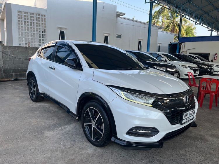Honda HR-V 2019 1.8 RS Utility-car เบนซิน ไม่ติดแก๊ส เกียร์อัตโนมัติ ขาว รูปที่ 2