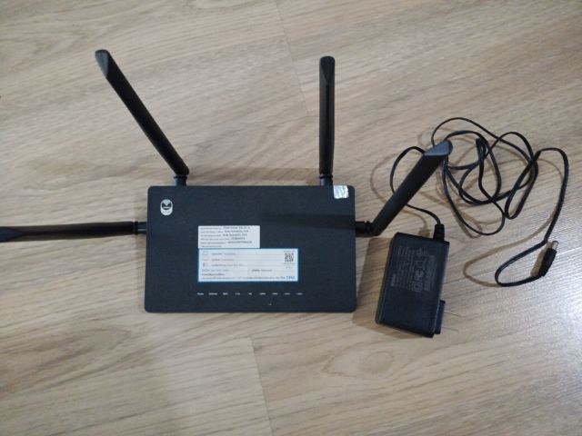 Wireless Router model SR 120-a