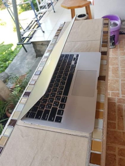Apple MacBook Air หน้าจอ 11นิ้ว Intel Core i5 SSD เบาบาง ไหลลื่น แบตทน สวยๆ รูปที่ 4