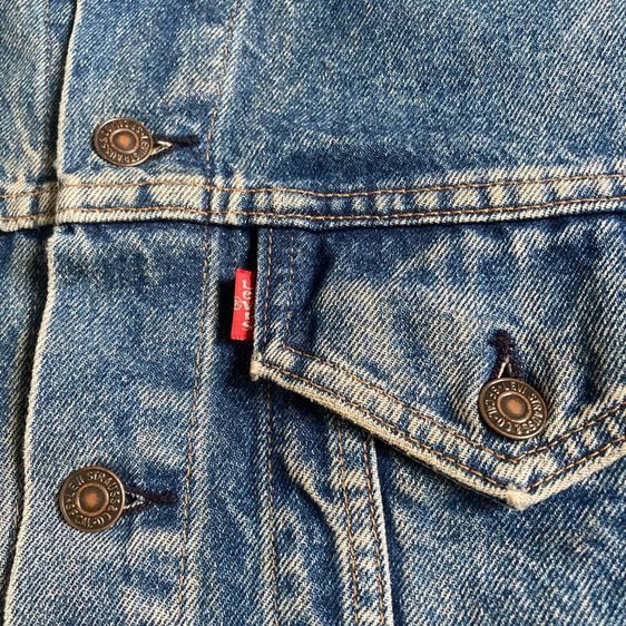 Levi’s 505 Jacket แคนาดา แท้ 💯 size วัดจริงขนาด อก 20 ยาว 24 ไหล่ 17 แขน 22.5 นิ้ว แซ็กดำ สภาพดีมาก สีเฟดสวย ดีเทลสวยหายากน่าสะสมครับ รูปที่ 2