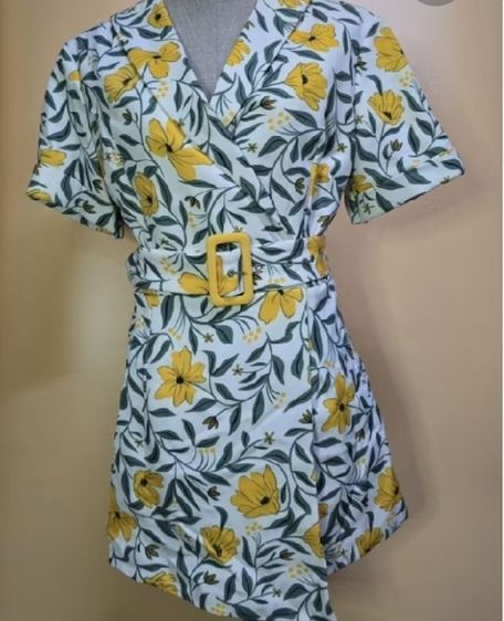 เดรสจั๊มลายดอกไม้