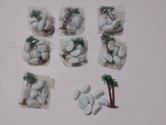 ปาล์มจิ๋ว ตกแต่งตู้ปลา ตกแต่งสวนถาด หินกรวด หินขัดเงาสีขาว