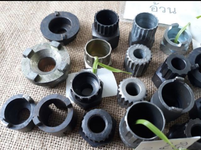 ตัวถอดเฟืองและเครื่องมือจักรยานวินเทจ มีหลายรูปแบบ Regina Suntour Shimano Atom Everest Zeus Normandy Millard etc. ส่งลงทะเบียนฟรี รูปที่ 4