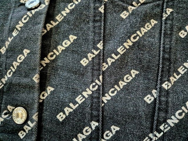 เสื้อ jacket balenciaga สภาพใหม่ ส่งฟรี รูปที่ 4