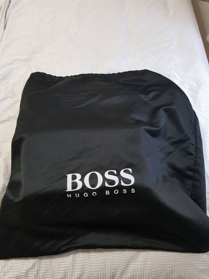 กระเป๋ายี่ห้อ BOSS สภาพใหม่เอี่ยม  รูปที่ 8