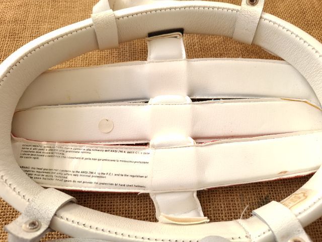 หมวกกันน๊อคจักรยานวินเทจ Cinelli ของใหม่ ส่งลงทะเบียนฟรี รูปที่ 8