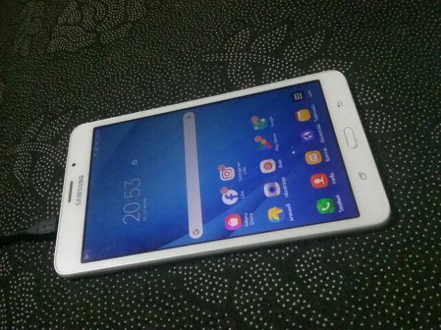 อื่นๆ Samsung Galaxy Tab A 2016LTE (CellularและWIFI) Ram 1.5  Rom8 สภาพใหม่ไร้รอย  เหมือนเพิ่งแกะกล่อง  