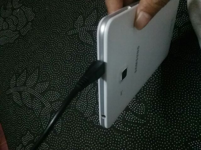 Samsung Galaxy Tab A 2016LTE (CellularและWIFI) Ram 1.5  Rom8 สภาพใหม่ไร้รอย  เหมือนเพิ่งแกะกล่อง   รูปที่ 3