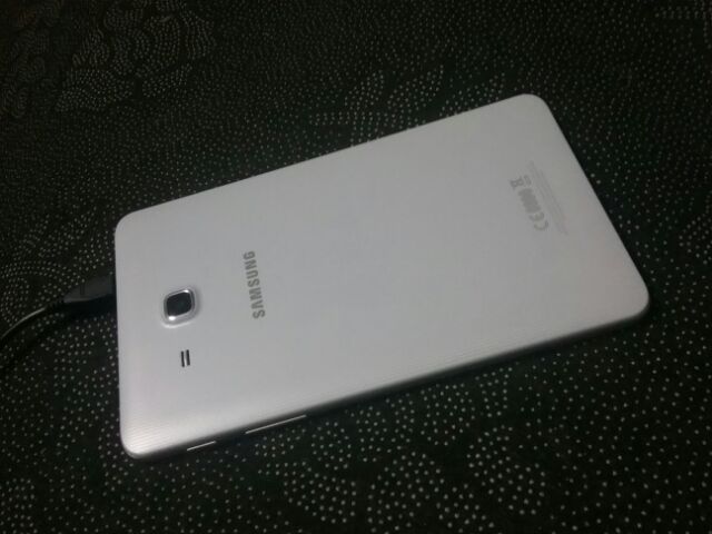 Samsung Galaxy Tab A 2016LTE (CellularและWIFI) Ram 1.5  Rom8 สภาพใหม่ไร้รอย  เหมือนเพิ่งแกะกล่อง   รูปที่ 2