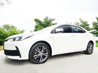 TOYOTA (ALL NEW) ALTIS 1.8 E (MNC) DUAL VVT-i AT ปี 2017