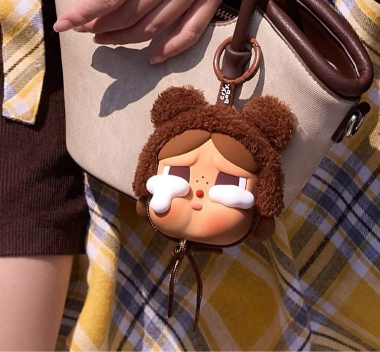 earphone เคสหูฟัง หมี พร้อมส่ง ทักครับ ของใหม่ ไม่เคยใช้ Popmart babycry รูปที่ 6