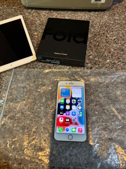 iPhone 32 GB ขายถูกๆไอโฟน7Plus32กิ๊กสีRose Gold สูนTrueใช้งานดีถูกมากกก