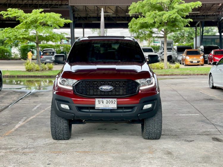 รถ Ford Everest 2.0 Bi-Turbo Titanium+ 4WD สี แดง