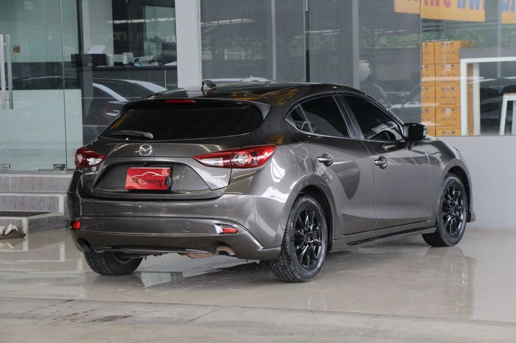 Mazda Mazda3 2015 2.0 S Sports Sedan เบนซิน ไม่ติดแก๊ส เกียร์อัตโนมัติ น้ำตาล รูปที่ 2