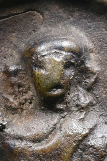 เหรียญจอบหล่อหลวงพ่อไปล่ วัดกำแพง รุ่นแรก ปี 2478 รูปที่ 3