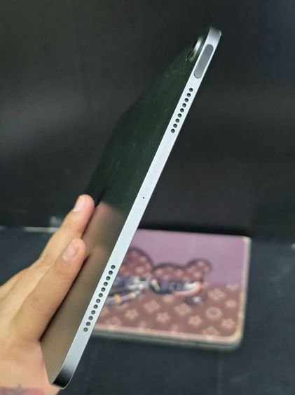 iPad Air 5 (รุ่น Wi-Fi) 64GB Space Gray • สภาพดี แบตยังแน่น พร้อมใช้งาน รูปที่ 7