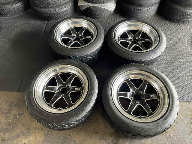 ล้อแม็กเวลขอบ18 5รู114 พร้อมยางใส่กระบะ