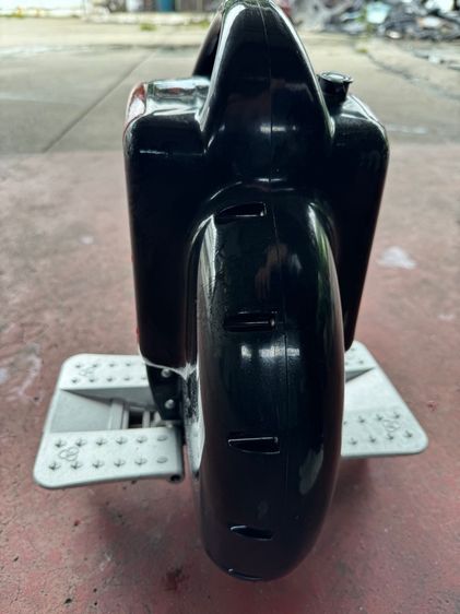 สกูตเตอร์ไฟฟ้าล้อเดียว รูปที่ 4