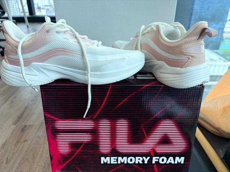 รองเท้าวิ่ง Fila size 39 รูปที่ 2