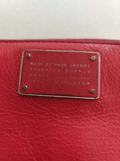 กระเป๋าสตางค์ Marc by Marc jacobs ใบยาวซิปรอบมือสองขายตามสภาพขอคนรับได้ รูปที่ 3