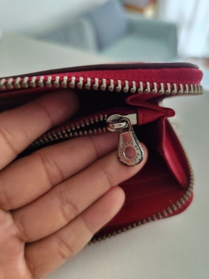 กระเป๋าสตางค์ Marc by Marc jacobs ใบยาวซิปรอบมือสองขายตามสภาพขอคนรับได้ รูปที่ 8
