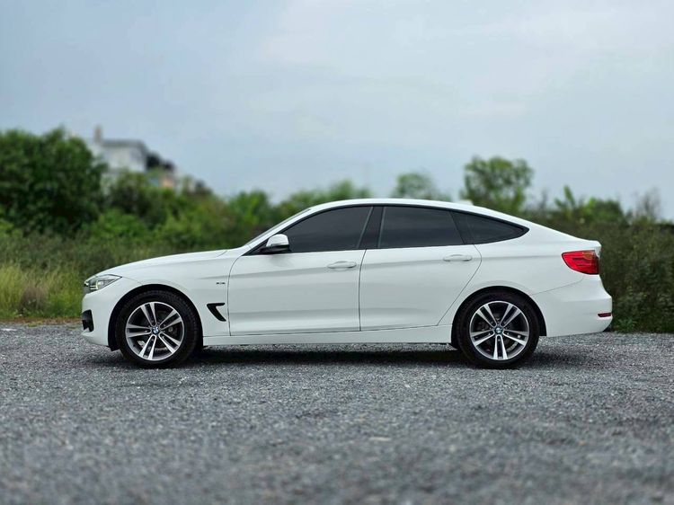 BMW Series 3 2015 320d Sedan ดีเซล ไม่ติดแก๊ส เกียร์อัตโนมัติ ขาว รูปที่ 3