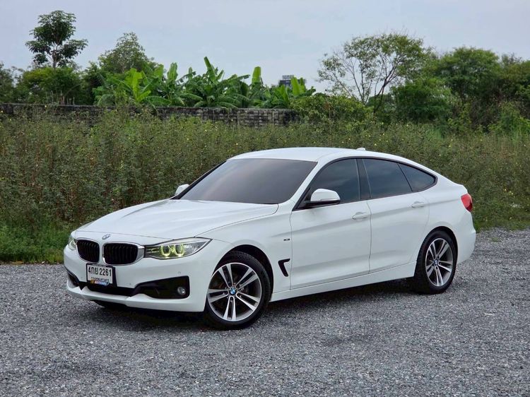 รถ BMW Series 3 320d สี ขาว