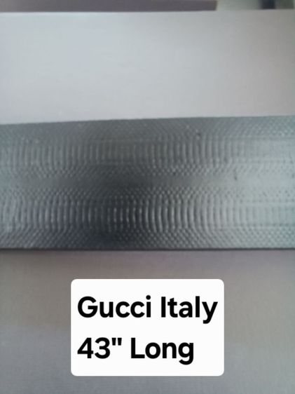 เข็มขัด Gucci และ Louis Vuitton จะขาย Gucci มีกล่องให้ด้วย ทั้งคู่ ยาว 43 " อยู่เชียงใหม่ ครับ 