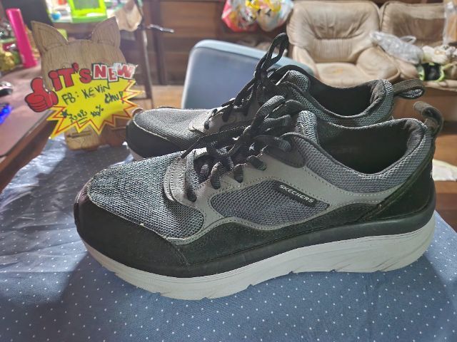 ขายเหมารองเท้า 100 กว่าคู่ รูปที่ 4